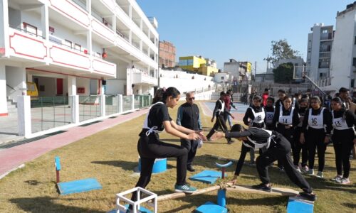 Girls Outdoor defence training